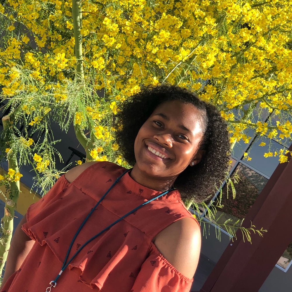 Meet your Posher, Anya